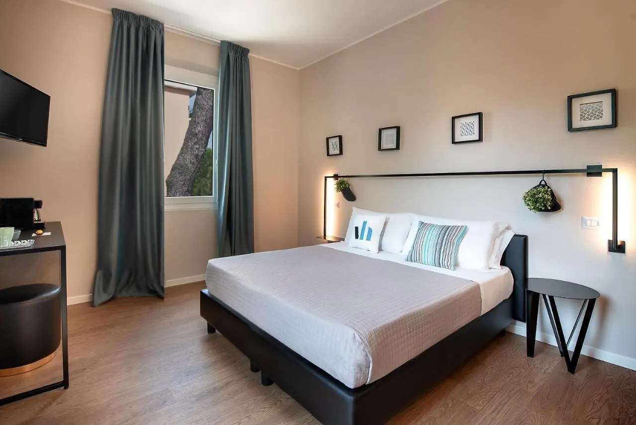 ריצ'יונה Hotel Vagabond