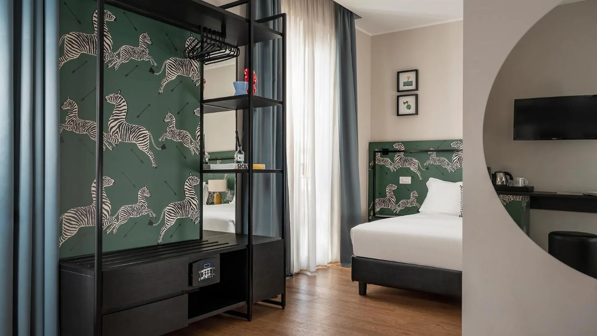 ריצ'יונה Hotel Vagabond