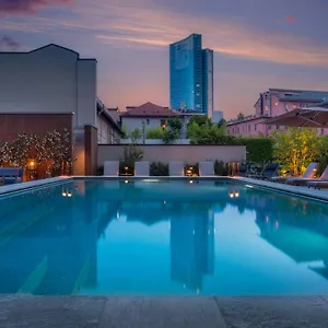 Crowne Plaza By Ihg 4*, Milaan Italië