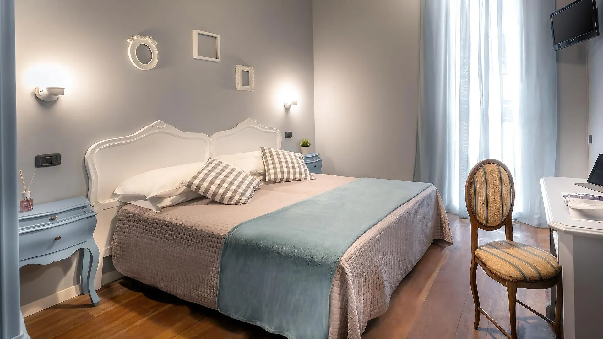 Hotel Vagabond Riccione Italy