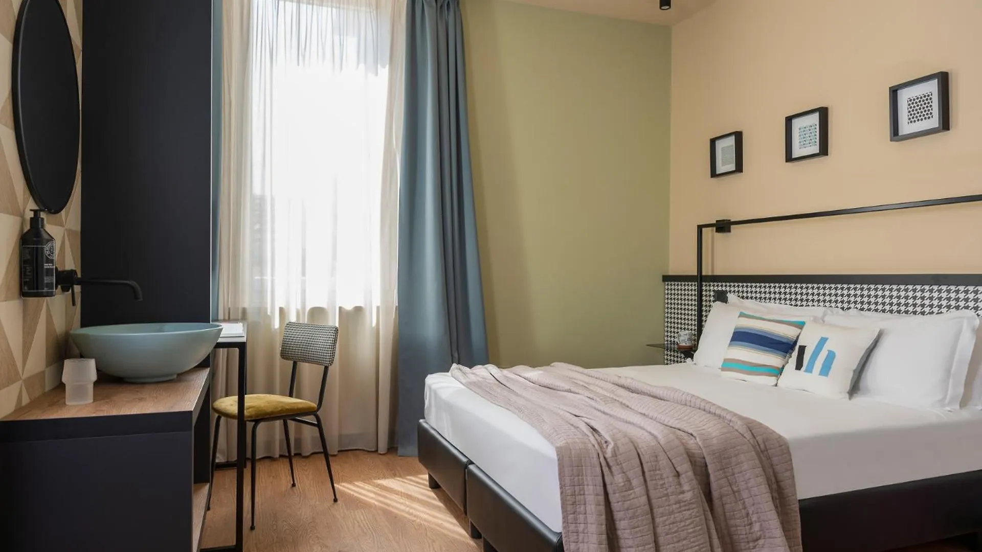Hotel Vagabond Riccione Italia